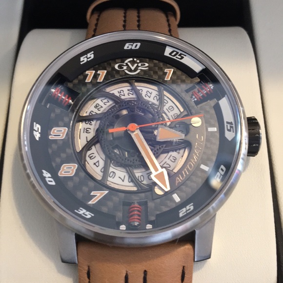 Watch gevril worth 1500$ i want 300$ brand new , perfect for mecanics men - Picture 2 of 2